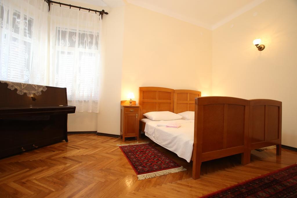 Apartment & Rooms Three Angels Baška Pokoj fotografie