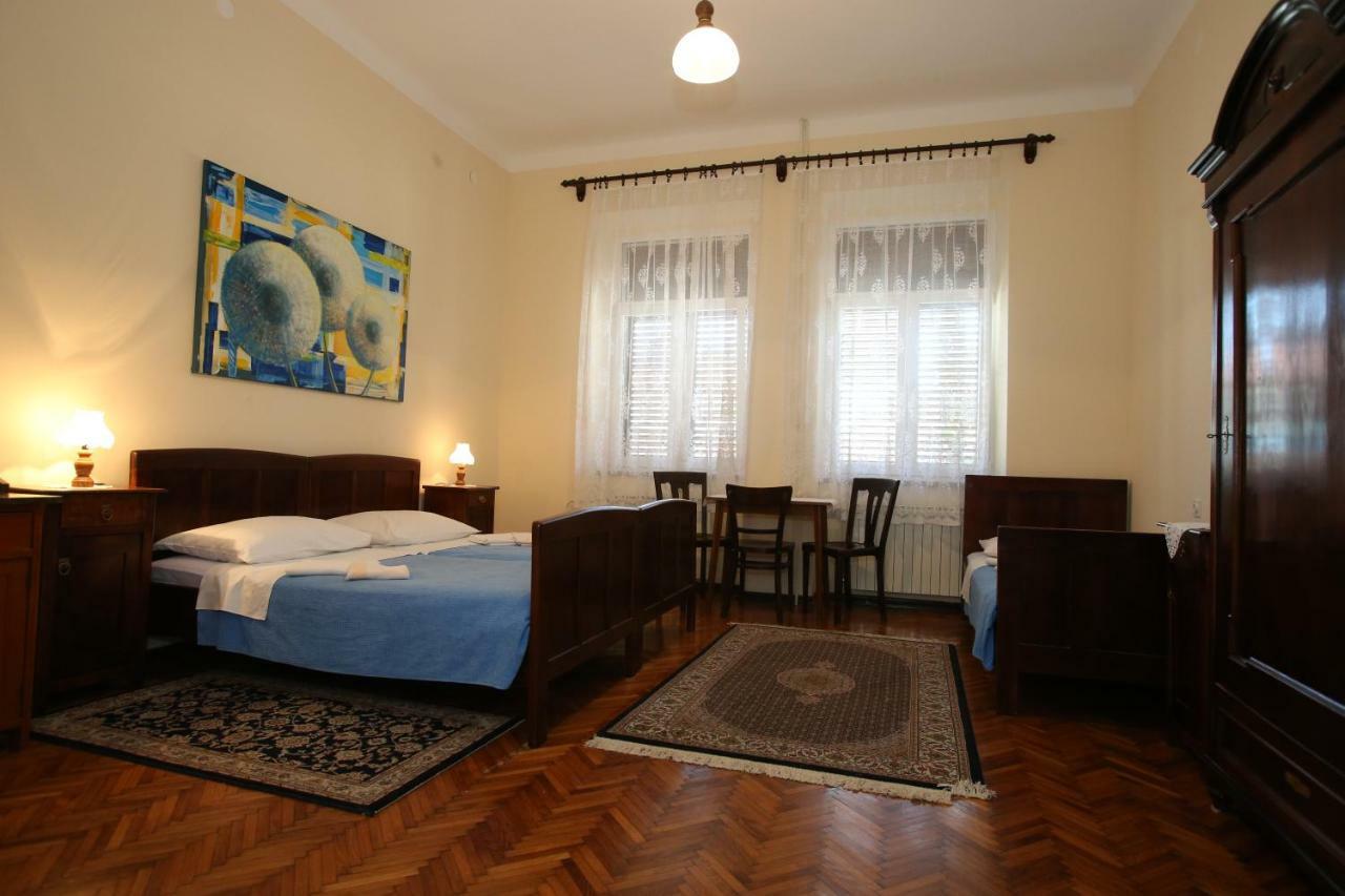 Apartment & Rooms Three Angels Baška Pokoj fotografie
